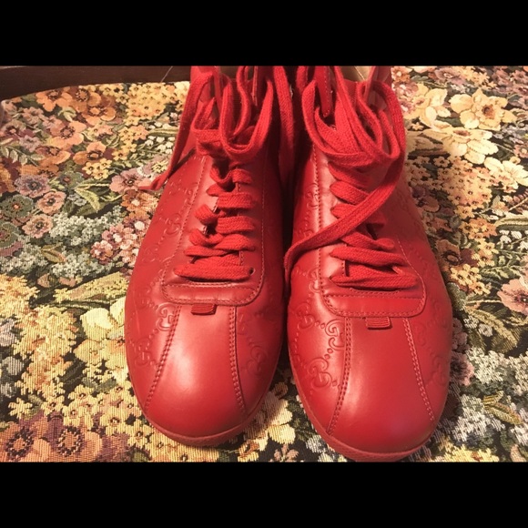 red gucci high top sneakers